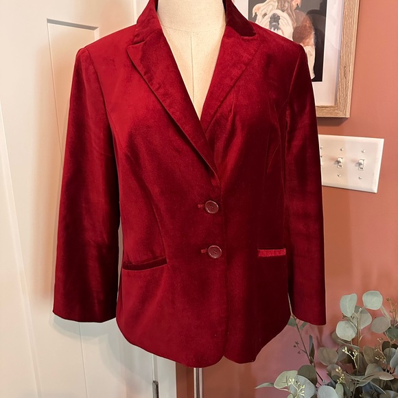 The Limited Jackets & Blazers - The Limited | women’s | garnet red | velvet | holiday | L | 2-button | blazer